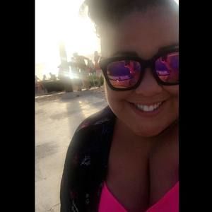 Meet your Posher, Della